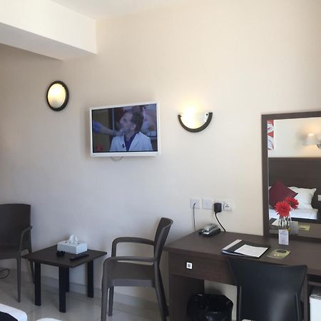 ดีน แฮมเล็ต โฮเทล Hotel Saint Julian's ภายนอก รูปภาพ